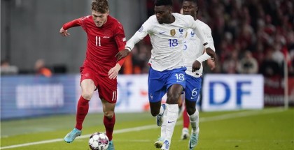 فرنسا تسقط أمام الدنمارك وتنجو من الهبوط في دوري الأمم